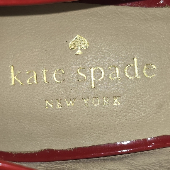 KATE SPADE NEW YORK ERICA RED PATENT FLATS WOMENS SIZE 6 1/2 EUC - Picture 11 of 16